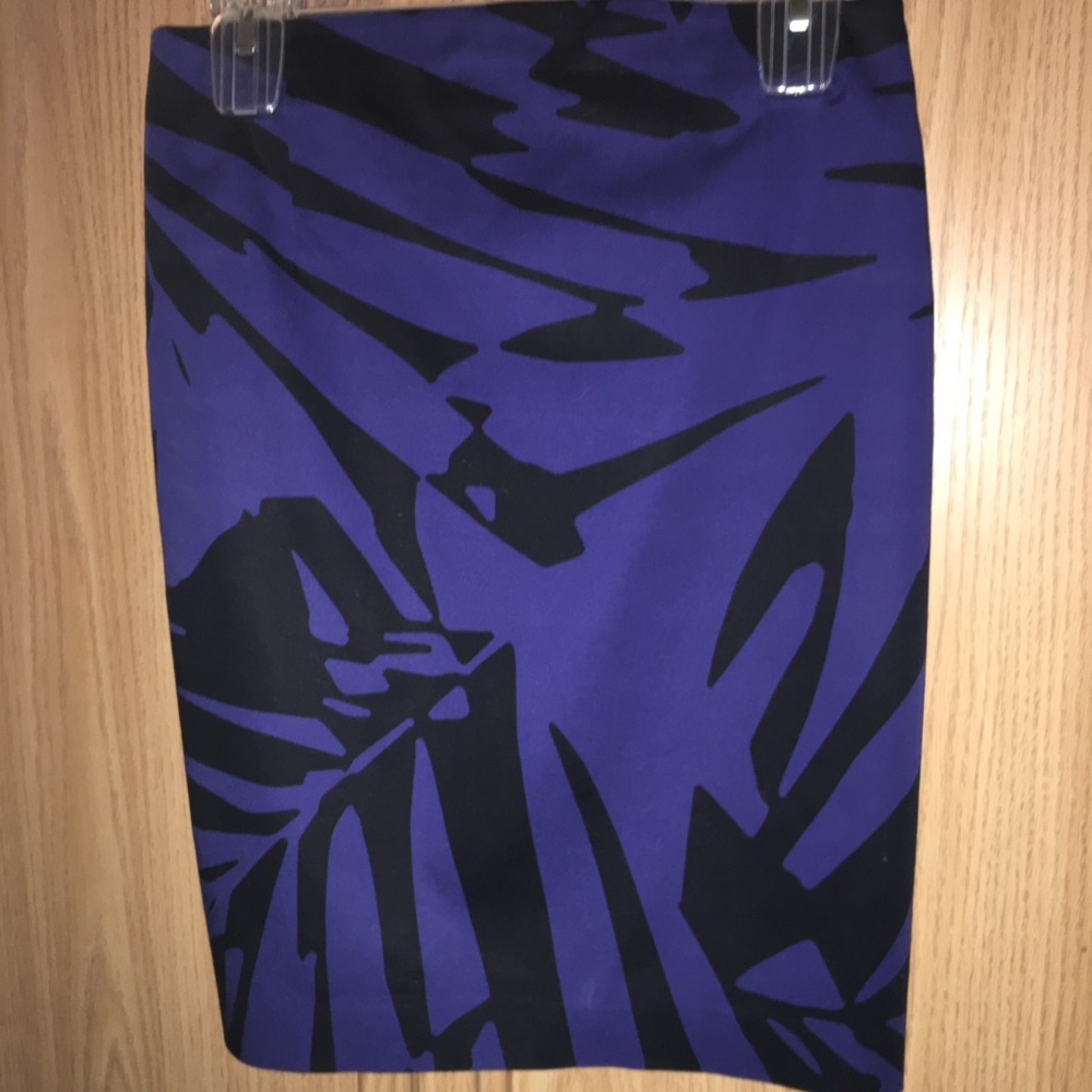 Express cobalt blue and black pencil skirt